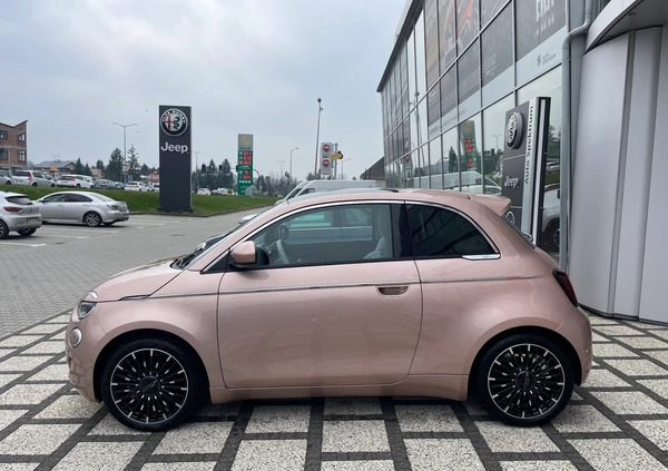 Fiat 500 cena 166300 przebieg: 1, rok produkcji 2023 z Tarnów małe 67